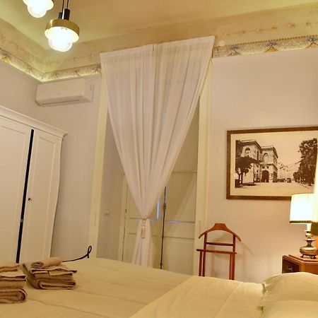 Ripa Garden Room And Suite Salerno Ngoại thất bức ảnh