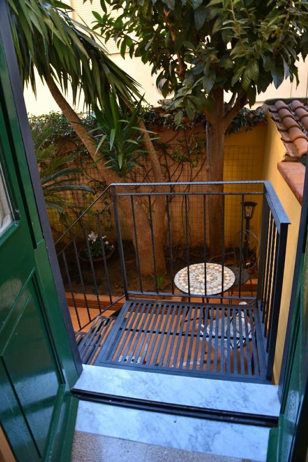 Ripa Garden Room And Suite Salerno Ngoại thất bức ảnh