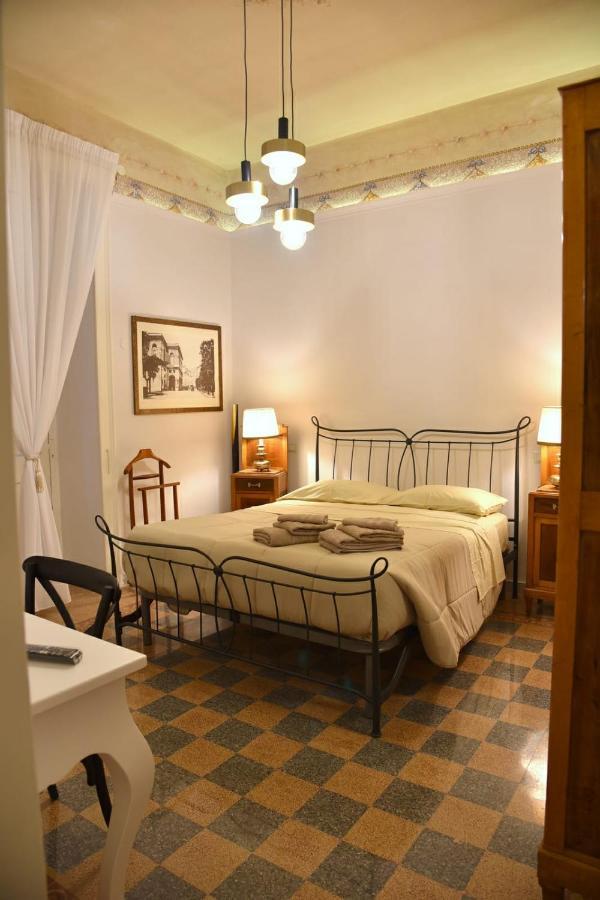 Ripa Garden Room And Suite Salerno Ngoại thất bức ảnh