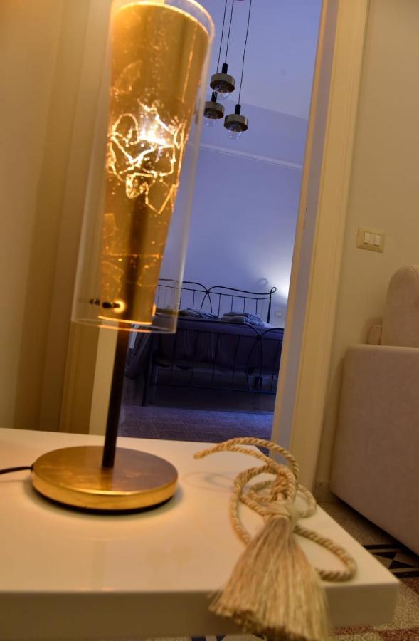 Ripa Garden Room And Suite Salerno Ngoại thất bức ảnh